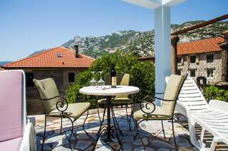 Дома для отпуска Holiday Home Bogumila Рисан Дом с 5 спальнями-2