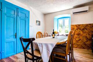 Дома для отпуска Holiday Home Bogumila Рисан Дом с 5 спальнями-23