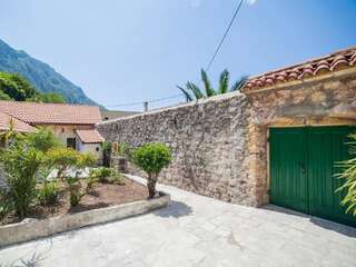 Дома для отпуска Holiday Home Bogumila Рисан Дом с 5 спальнями-64