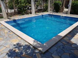 Дома для отпуска Holiday Home Bogumila Рисан Дом с 5 спальнями-69