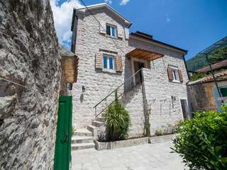 Дома для отпуска Holiday Home Bogumila Рисан Дом с 5 спальнями-9